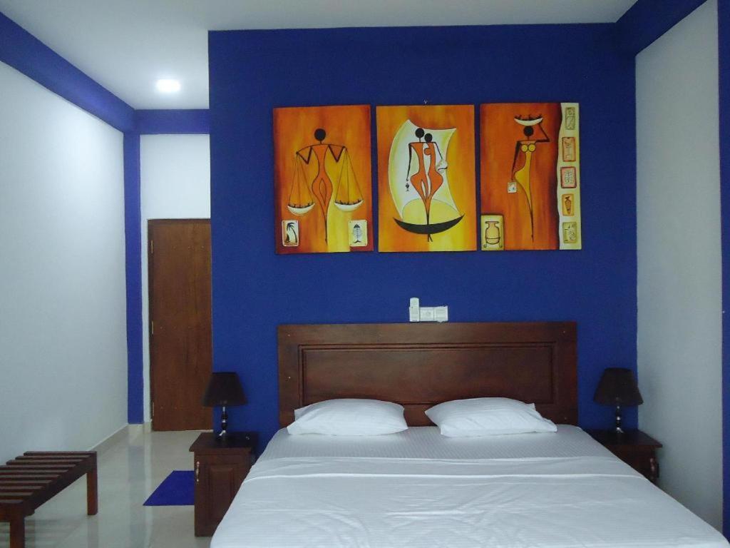 Bridge Hotel Negombo Kimbulapitiya Esterno foto
