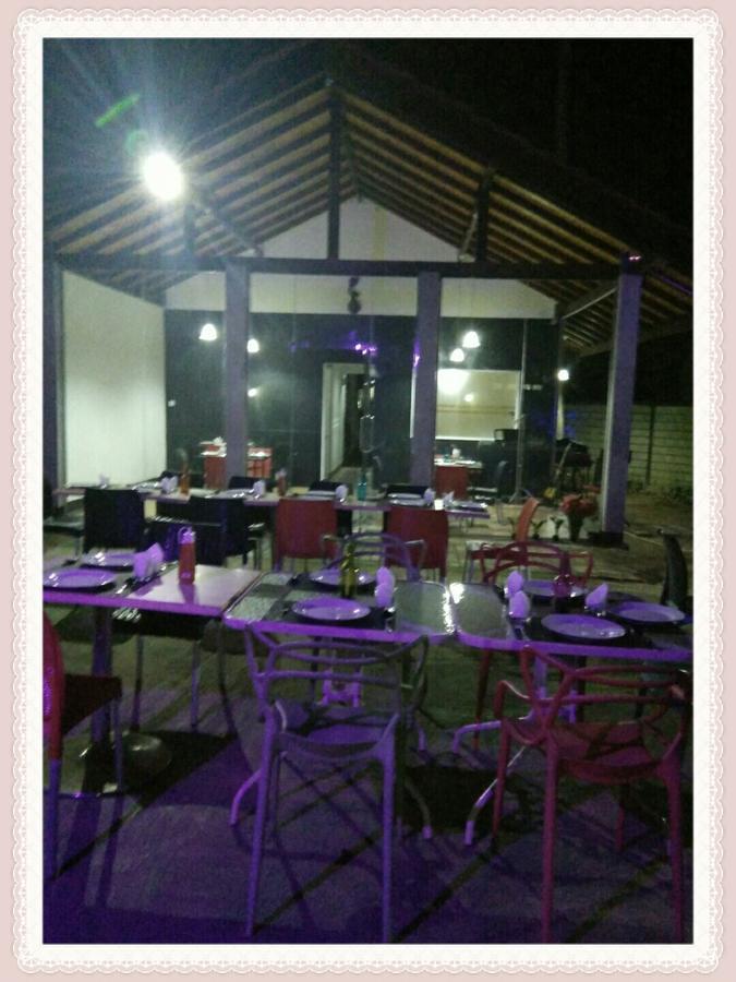 Bridge Hotel Negombo Kimbulapitiya Esterno foto