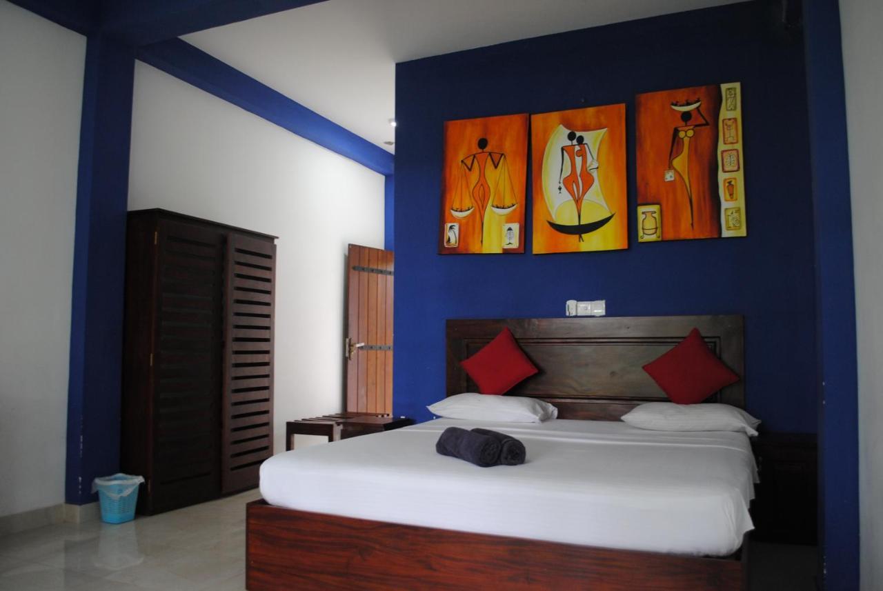 Bridge Hotel Negombo Kimbulapitiya Esterno foto